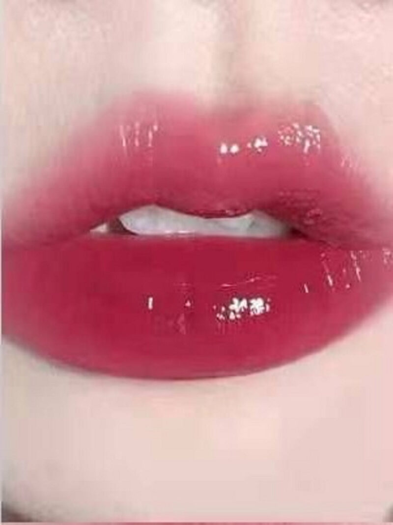 Sedell Paris Moisturizing and Nourishing Water Gloss Lip Glaze 3.3g-#03 - Image 3