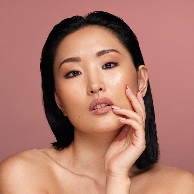 Huda Beauty Matte Liquid Lipstick (Wifey) - 4.2 mL - Image 4