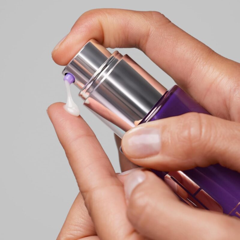 Clinique Smart Clinical Repair Wrinkle Correcting Face Serum With Hyaluronic Acid, Peptides + Advanced Retinoid Serum | Anti-Aging + Hydrating - Image 5