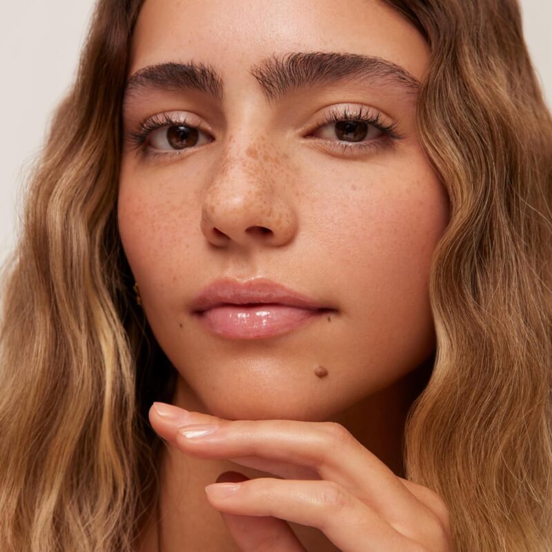 Summer Fridays Lip Butter Balm - Conditioning Lip Mask and Lip Balm for Instant Moisture, Shine and Hydration - Sheer-Tinted, Soothing Lip Care - Vanilla (.5 Oz) - Image 3