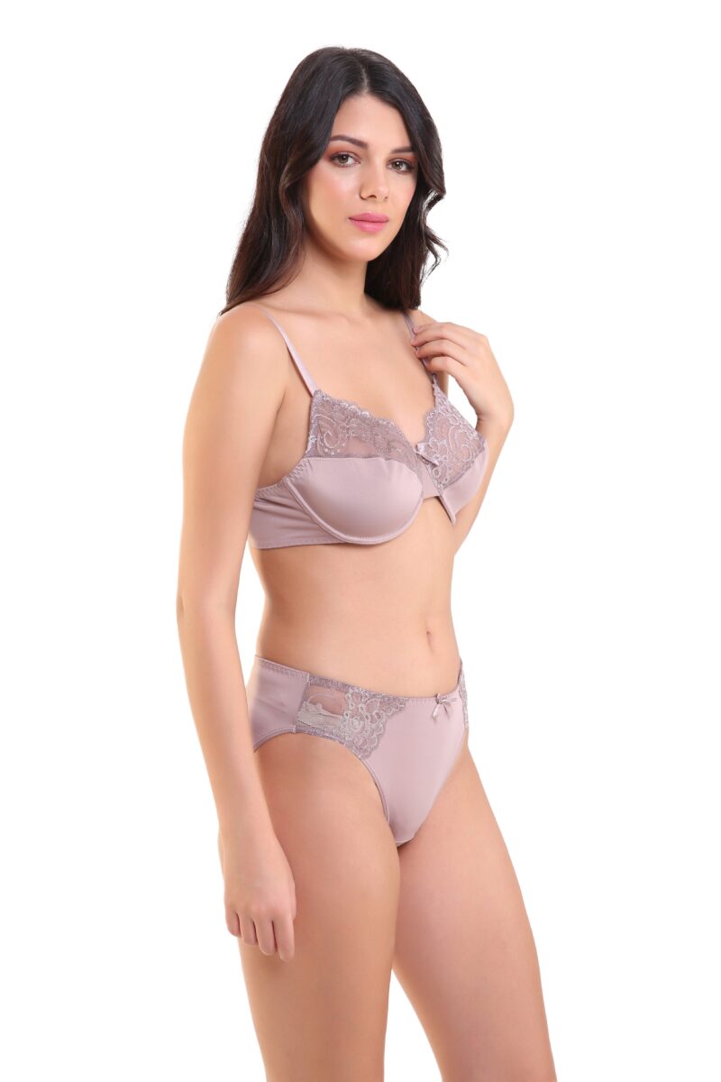 KATE ELEGANT BEAUTIFUL PANTY - Large